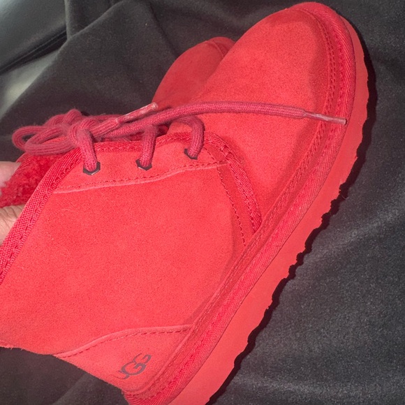UGG Neumel II boots in Samba Red suede - Picture 2 of 7